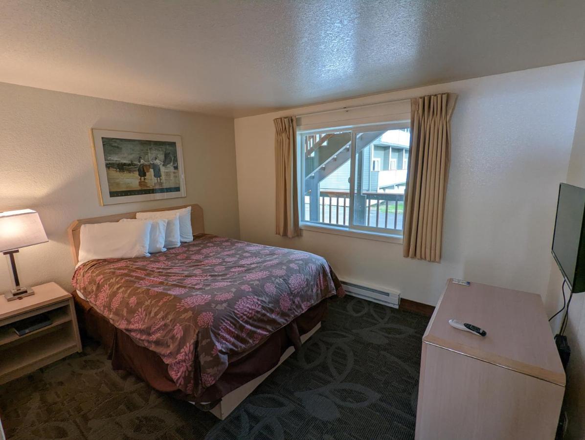 Surfside Resort Rockaway Beach Eksteriør billede