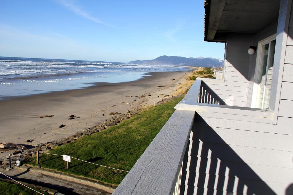 Surfside Resort Rockaway Beach Eksteriør billede
