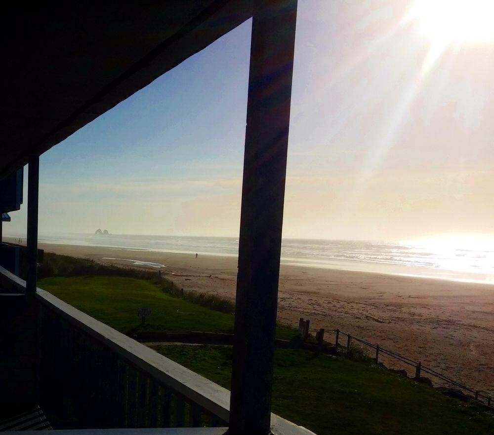 Surfside Resort Rockaway Beach Eksteriør billede