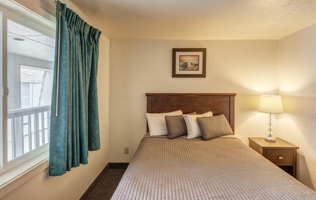 Surfside Resort Rockaway Beach Eksteriør billede